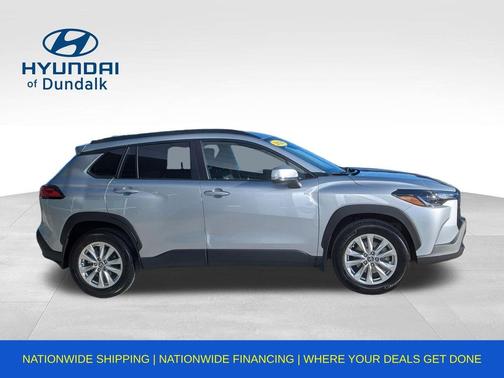 2024 Toyota Corolla Cross LE