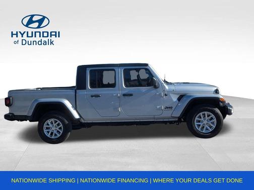 2023 Jeep Gladiator Sport S