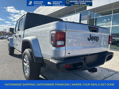 2023 Jeep Gladiator Sport S