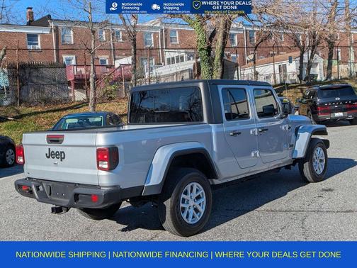 2023 Jeep Gladiator Sport S