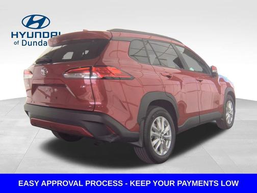 2024 Toyota Corolla Cross LE