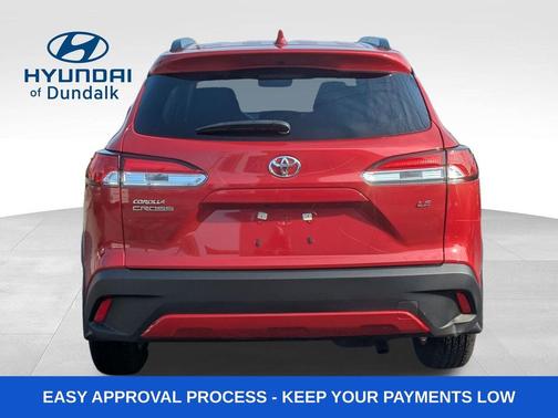 2024 Toyota Corolla Cross LE