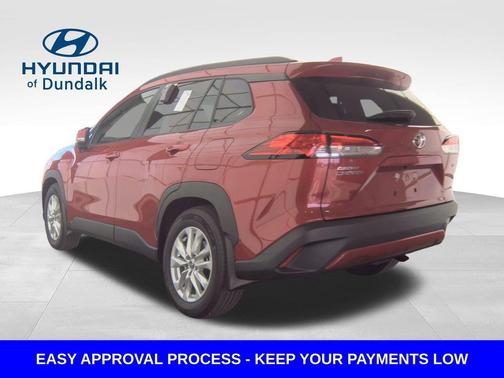 2024 Toyota Corolla Cross LE