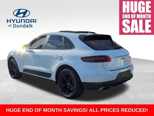 2018 Porsche Macan Base