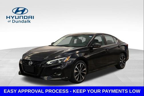 Super Black 2024 Nissan Altima SR FWD