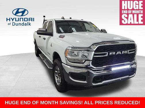 2022 RAM 2500 Tradesman Crew Cab 4x4 8' Box