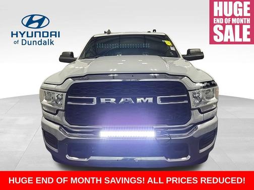 2022 RAM 2500 Tradesman Crew Cab 4x4 8' Box