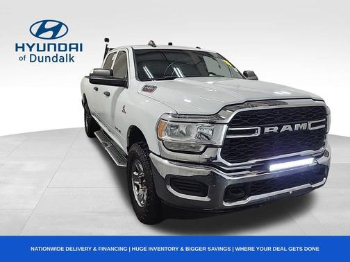2022 RAM 2500 Tradesman Crew Cab 4x4 8' Box