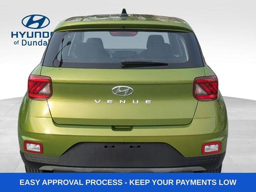 2022 Hyundai VENUE SE