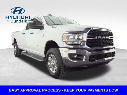 2023 RAM 2500 Big Horn Crew Cab 4x4 8' Box