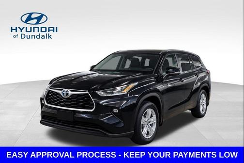 Midnight Black Metallic 2025 Toyota Highlander LE