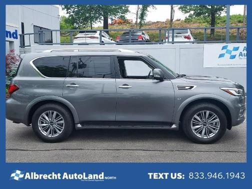 Photo 2 of 18 of 2019 INFINITI QX80 Luxe