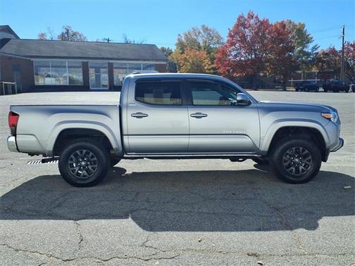 2020 Toyota Tacoma SR5