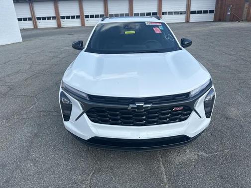 2025 Chevrolet Trax FWD 2RS