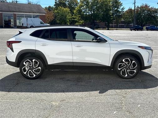 2025 Chevrolet Trax FWD 2RS