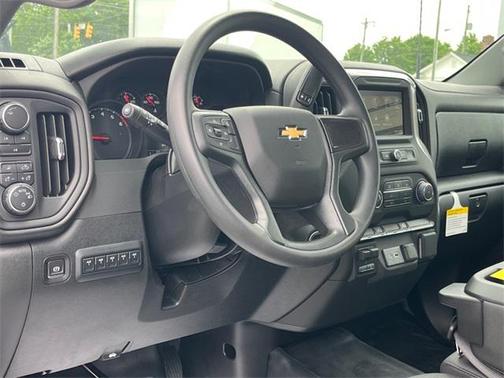 2025 Chevrolet Silverado 3500 WT