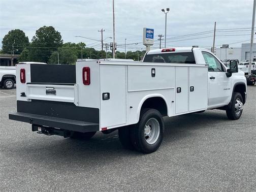 2025 Chevrolet Silverado 3500 WT