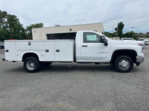 2025 Chevrolet Silverado 3500 WT