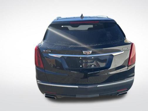 2023 Cadillac XT5 Luxury