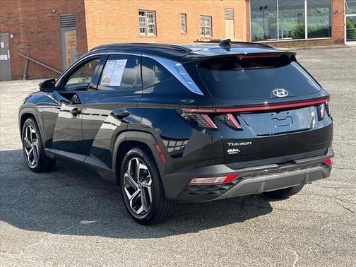 Phantom Black 2022 Hyundai TUCSON Limited