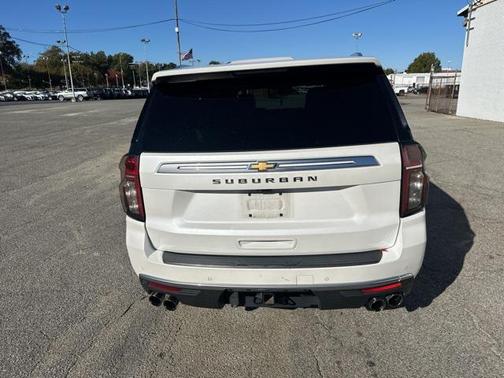2022 Chevrolet Suburban 4WD High Country