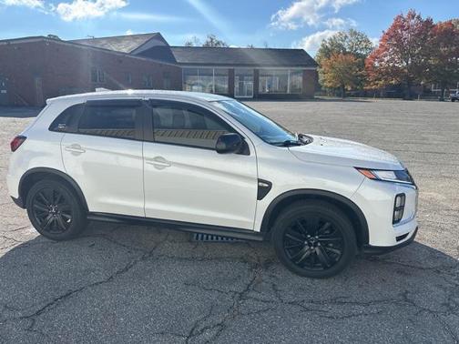 2021 Mitsubishi Outlander Sport 2.0 LE
