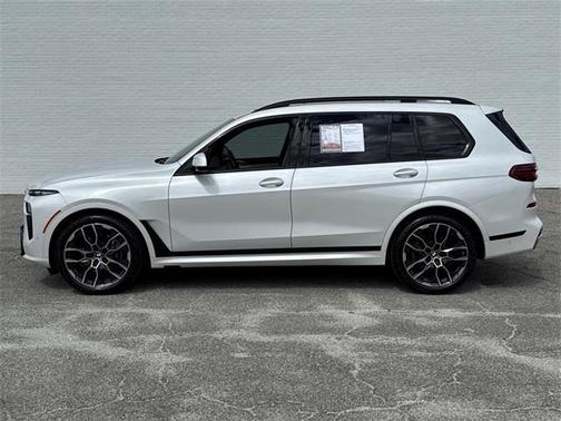 2024 BMW X7 xDrive40i