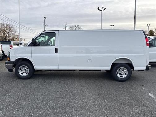 2025 Chevrolet Express 2500 RWD 2500 Extended Wheelbase WT