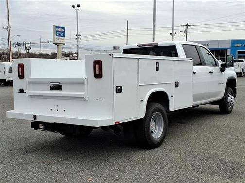 2026 Chevrolet Silverado 3500 WT