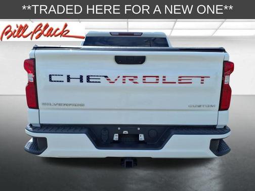 Summit White 2020 Chevrolet Silverado 1500 Custom