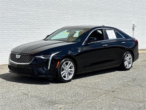2023 Cadillac CT4 Luxury