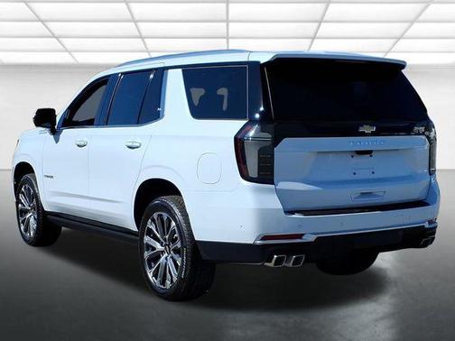 Polar White Tricoat 2026 Chevrolet Tahoe 4WD High Country