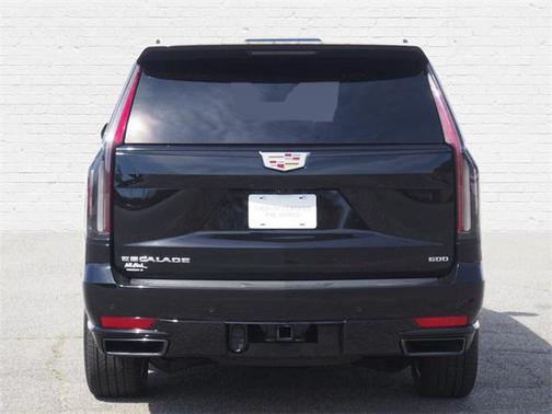 2022 Cadillac Escalade Sport