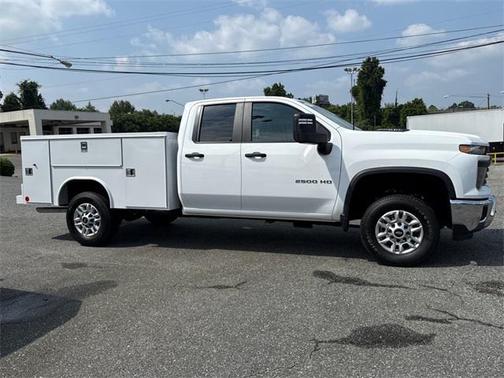 2025 Chevrolet Silverado 2500 WT