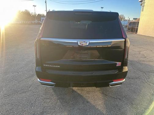 2023 Cadillac Escalade ESV Premium Luxury