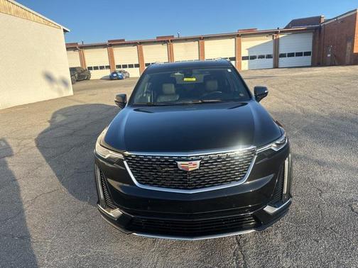 2023 Cadillac XT6 Premium Luxury FWD