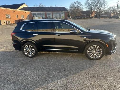 2023 Cadillac XT6 Premium Luxury FWD