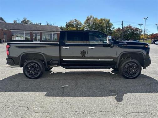 2025 Chevrolet Silverado 2500 High Country