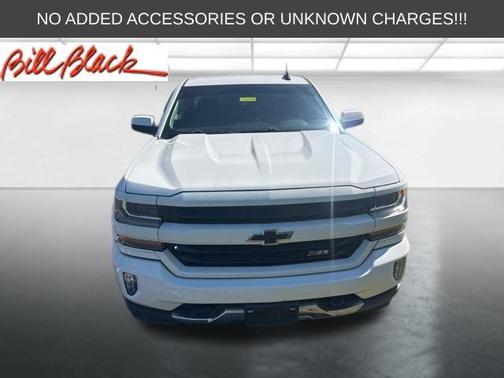 Summit White 2018 Chevrolet Silverado 1500 2LT
