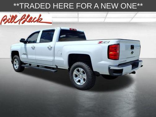 Summit White 2018 Chevrolet Silverado 1500 2LT