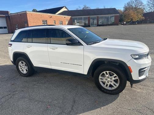 2024 Jeep Grand Cherokee Laredo