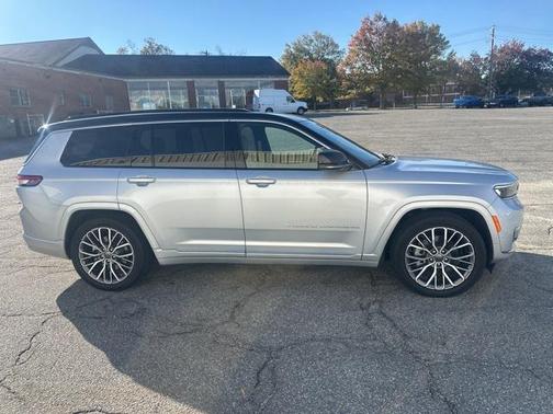 2024 Jeep Grand Cherokee L Summit Reserve