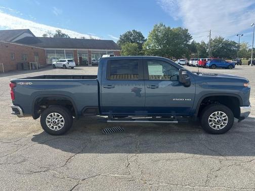 2024 Chevrolet Silverado 2500 LT