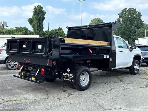 2025 Chevrolet Silverado 3500 WT