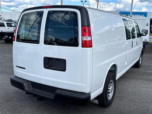 2025 Chevrolet Express 2500 RWD 2500 Extended Wheelbase WT