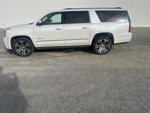 2020 GMC Yukon XL Denali