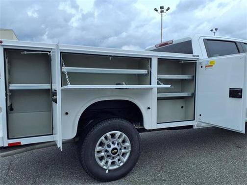 2025 Chevrolet Silverado 2500 WT