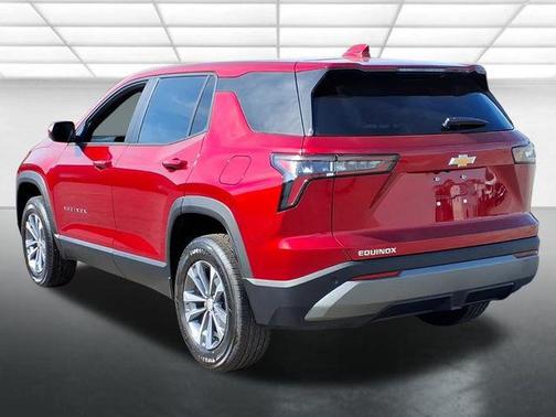 Radiant Red Tintcoat 2026 Chevrolet Equinox 1LT