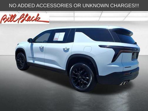 Summit White 2024 Chevrolet Traverse LS