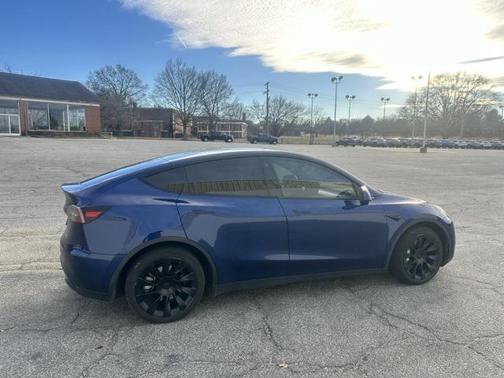 2023 Tesla Model Y Long Range Dual Motor All-Wheel Drive